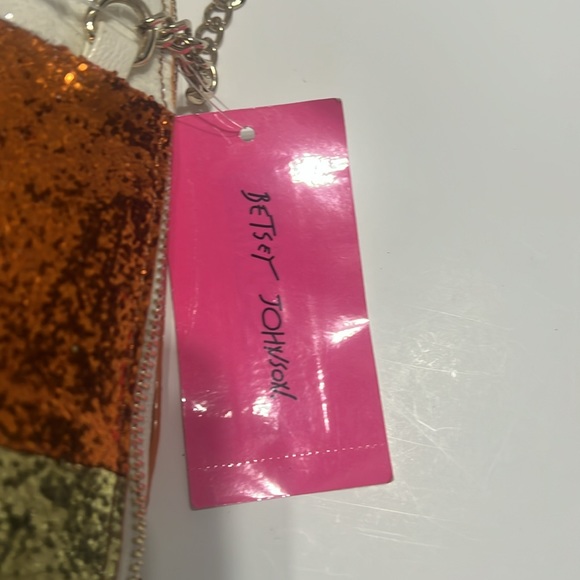 Betsey Johnson Do I Make You Corny? glittery candy corn shaped purse with chain. - Picture 15 of 16